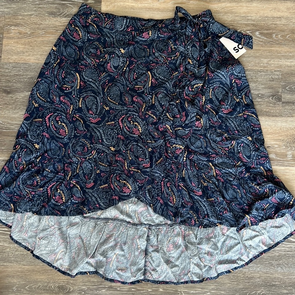 High low skirt
